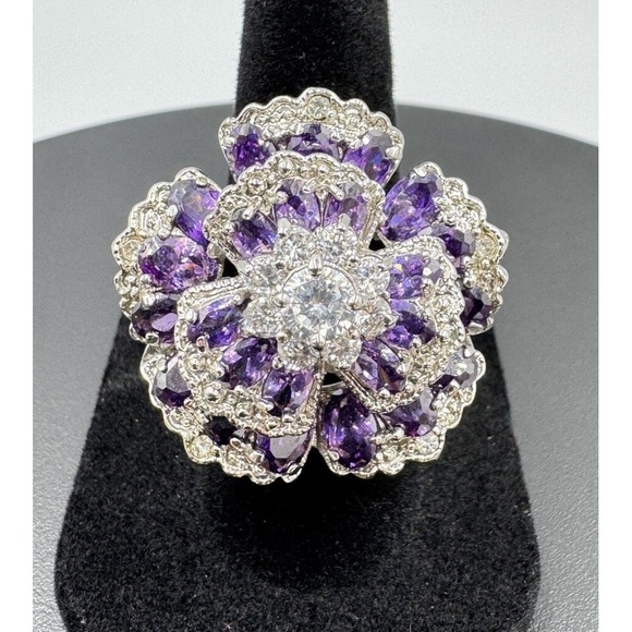 Jewelry - Silver Tone Purple & White Crystal Flower Bold Statement‎ Cocktail Ring Size 7